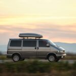 Wynajem busa dla firm – idealne rozwiązanie na wyjazdy integracyjne