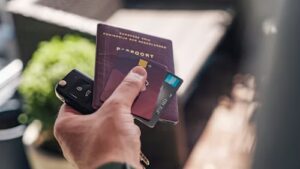 Wynajem samochodów dla obcokrajowców – co warto wiedzieć?