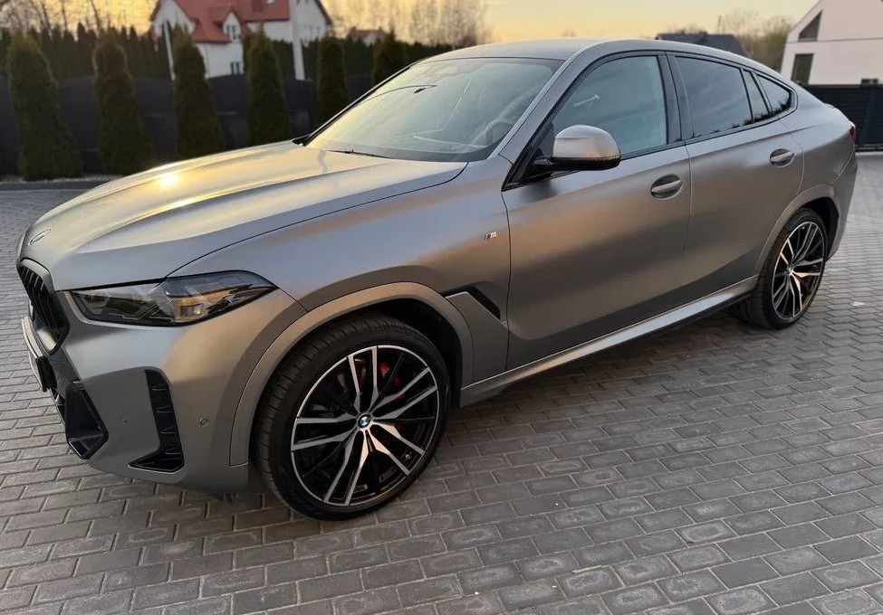 BMWX640D