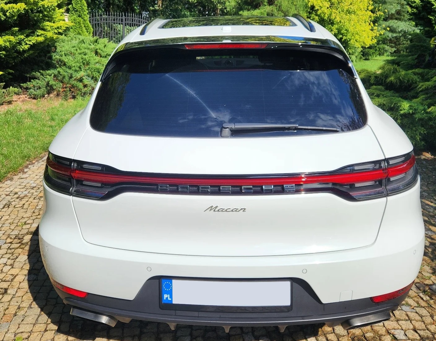 Porsche Macan 3